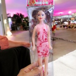 Juguete de Muñeca Articulada con Ropa de Tela
