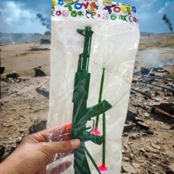 Juguete en forma de Rifle de Dardos