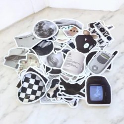 Pack con 50 Stickers Diseños Vintage Black and White