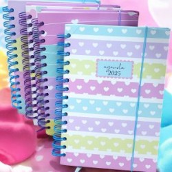 Agenda Diaria 2025 Espiral Diseños Corazones Pasteles Pasta Dura Tamaño Frances