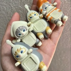Accesorio para Celular en forma de Gato disfrazado de Tiburon Hippers