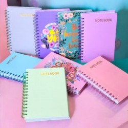 Libreta Tamaño Frances con 60 Hojas de Raya y 9 Blocs de Notas Adhesivas Diseños Gato Cute