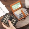 Tarjetero con Boton a Cuadros Estilo Vintage