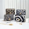Bolsa Tipo Cartera Crossbody Pieles Con Cadena Metalica